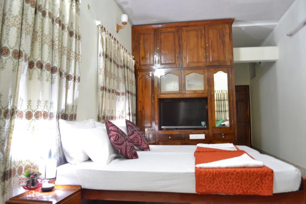 Thoms Beach Homestay Alappuzha Luaran gambar