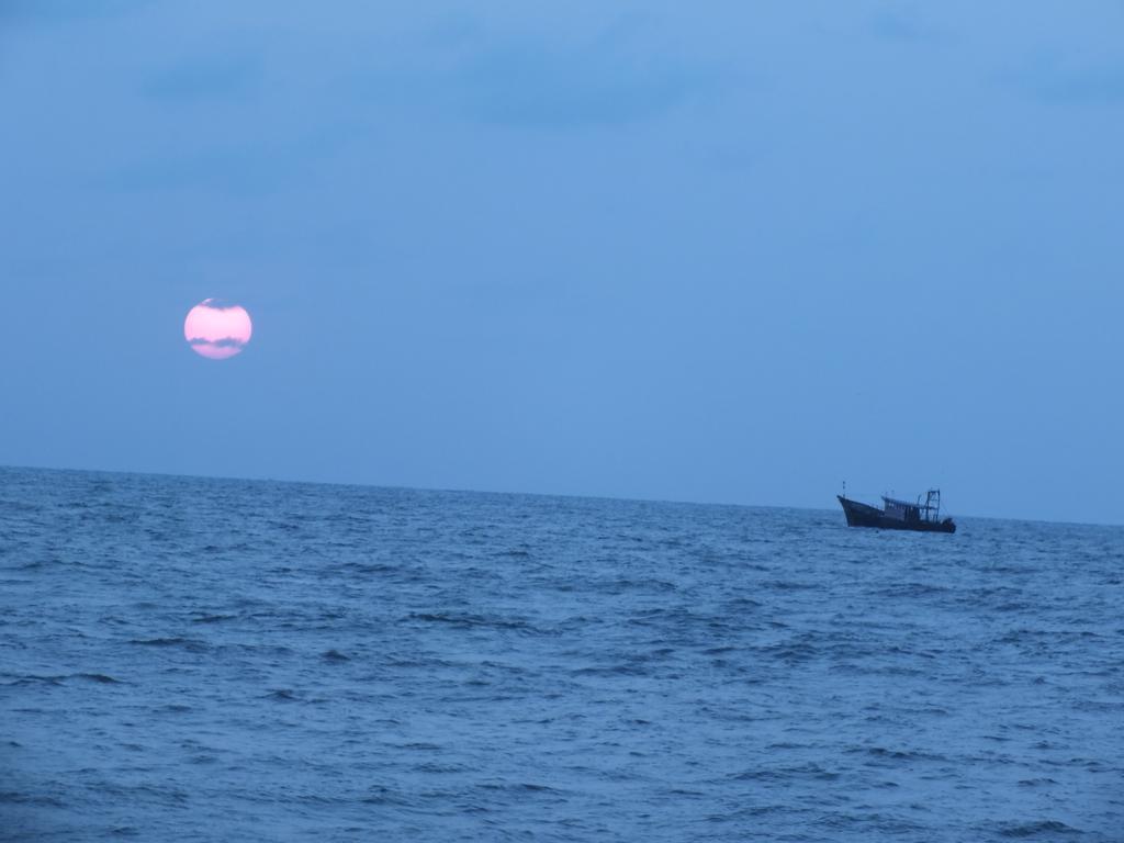 Thoms Beach Homestay Alappuzha Luaran gambar