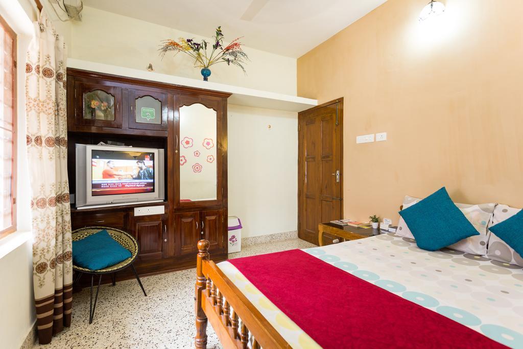 Thoms Beach Homestay Alappuzha Luaran gambar