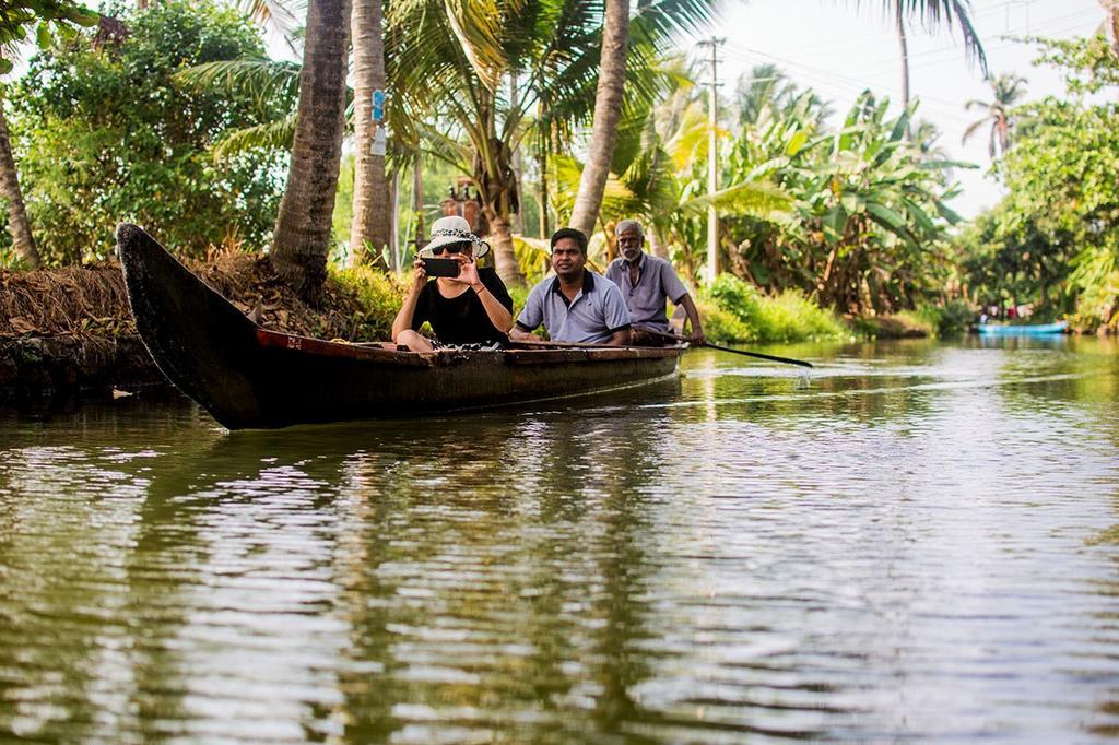 Thoms Beach Homestay Alappuzha Luaran gambar